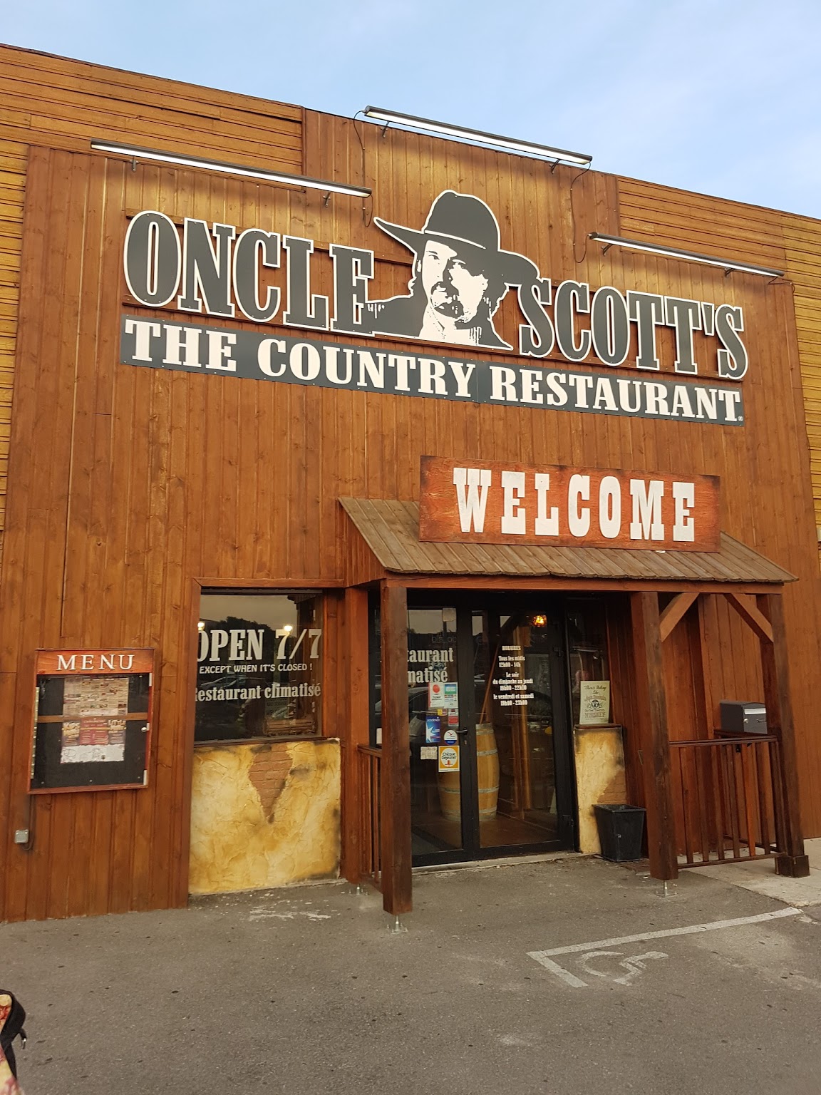 ONCLE SCOTT’S – Les Boutiques d Istres