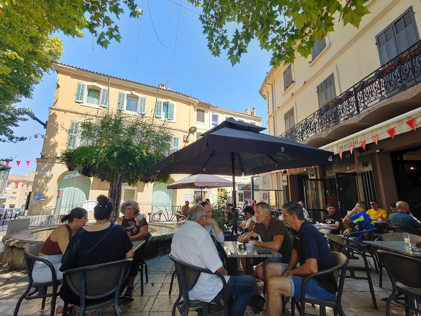 CAFE DU XX EME – Les Boutiques d Istres